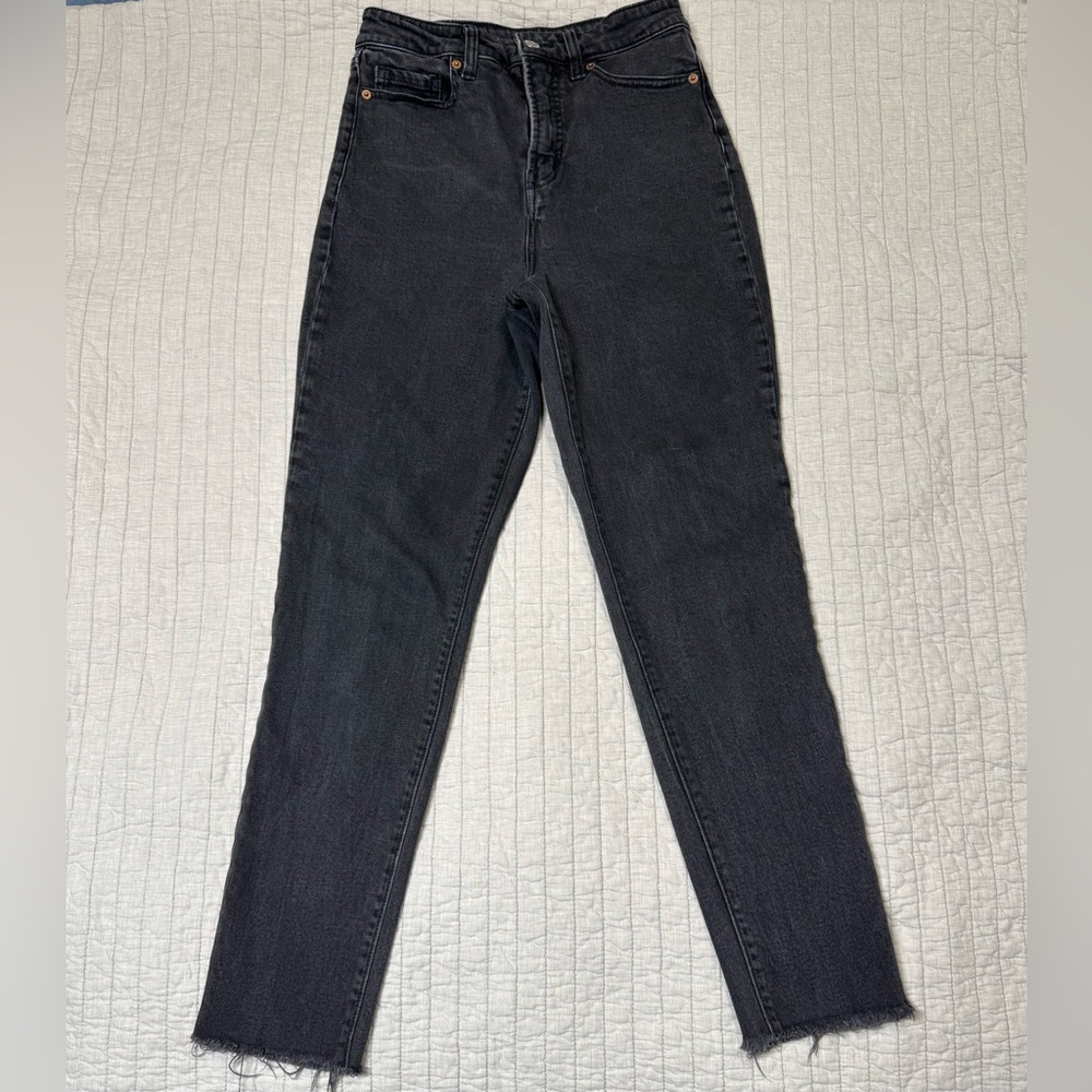 Old Navy Higher High-Waisted OG Straight Cut-Off Black Ankle Jeans Size 2